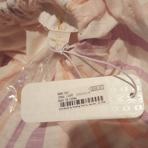 Off the shoulder striped dress - Picture 6 of 7